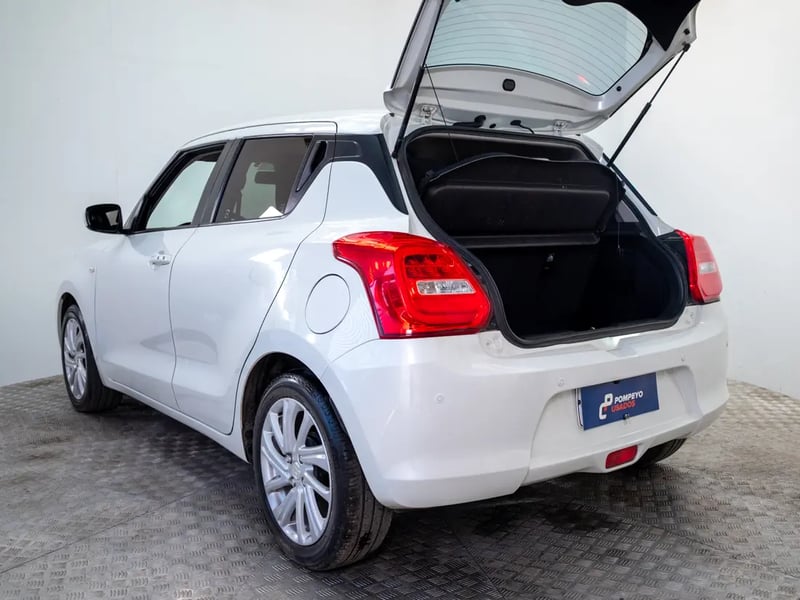 Suzuki SWIFT 2024 - Imagen 10 de 20