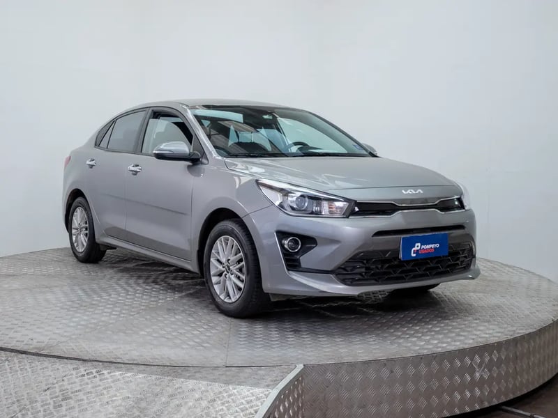 Kia RIO 4 2023 - Imagen 9 de 19