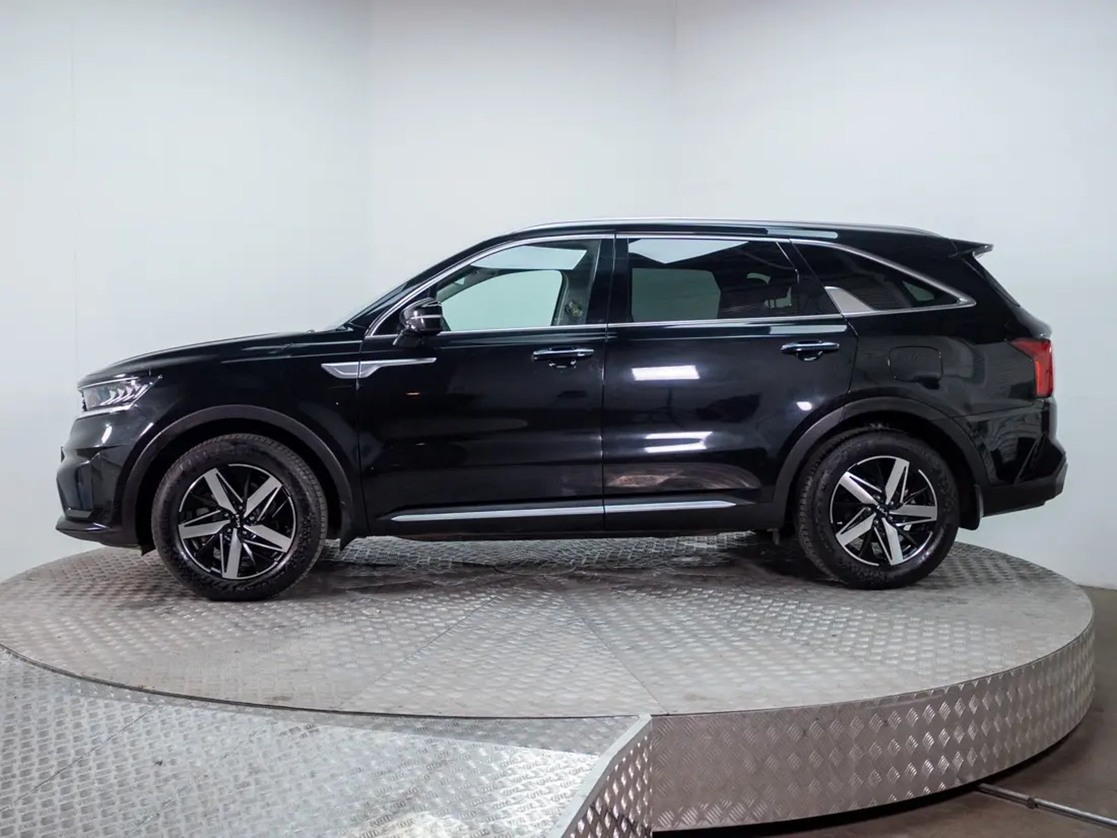 Kia SORENTO 2023 - Imagen 4 de 20