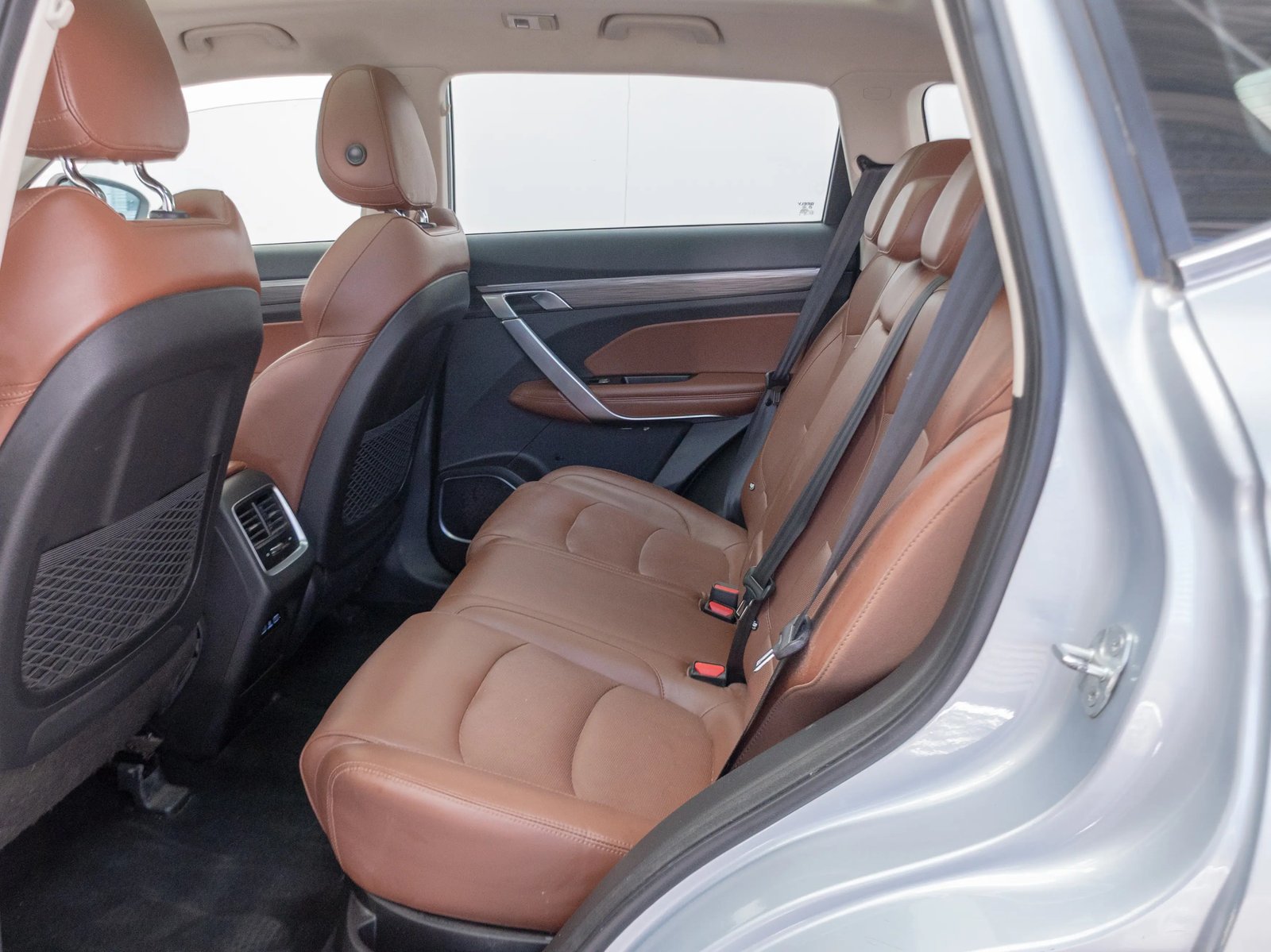 GEELY AZKARRA 2023 - Imagen 16 de 18