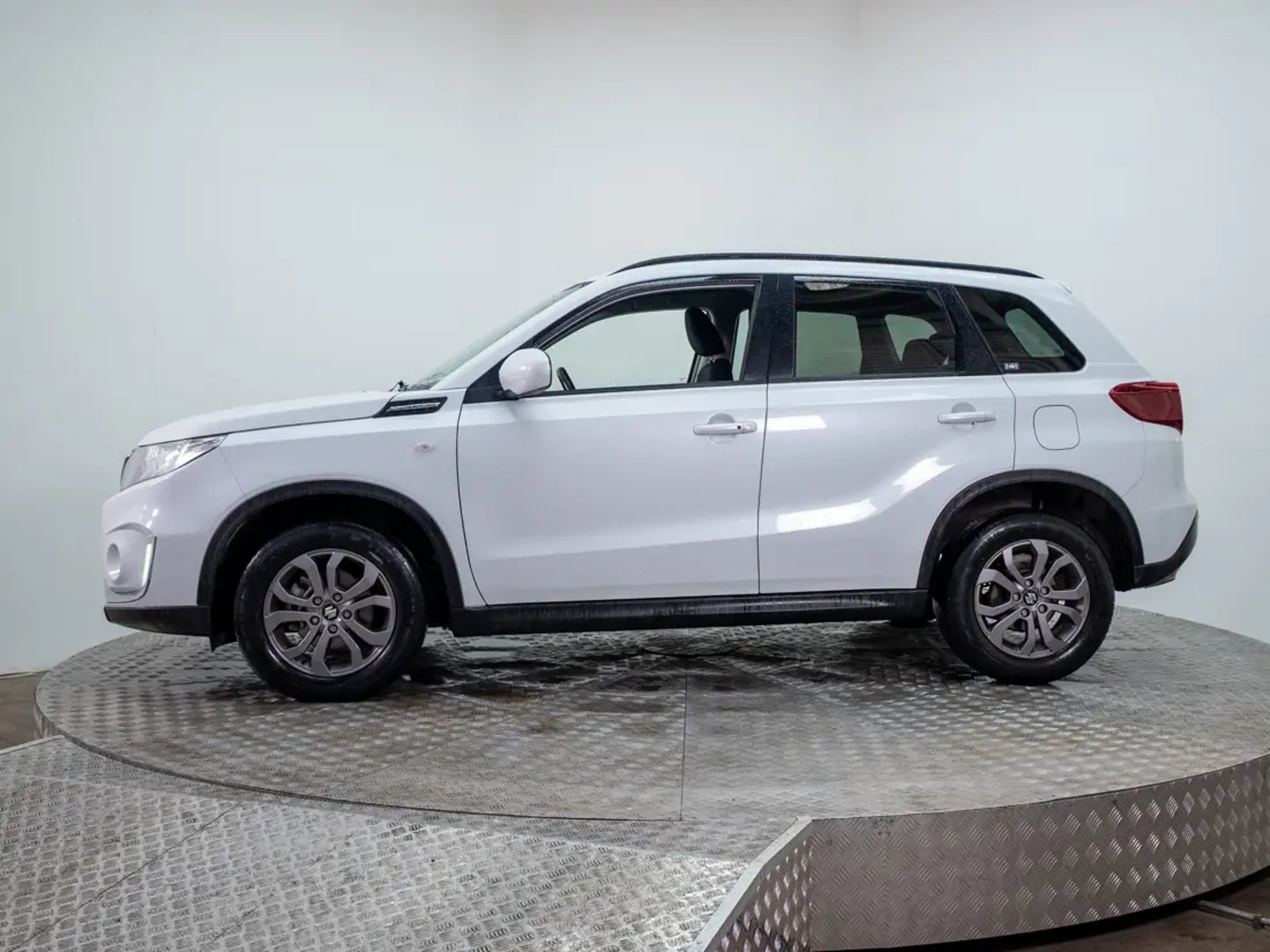 Suzuki VITARA 2021 - Imagen 4 de 19
