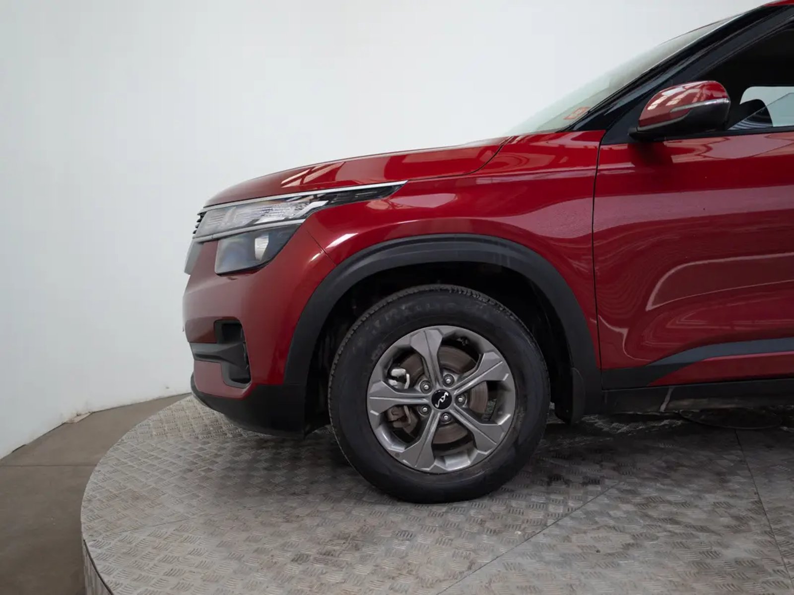 Kia SELTOS 2022 - Imagen 17 de 20