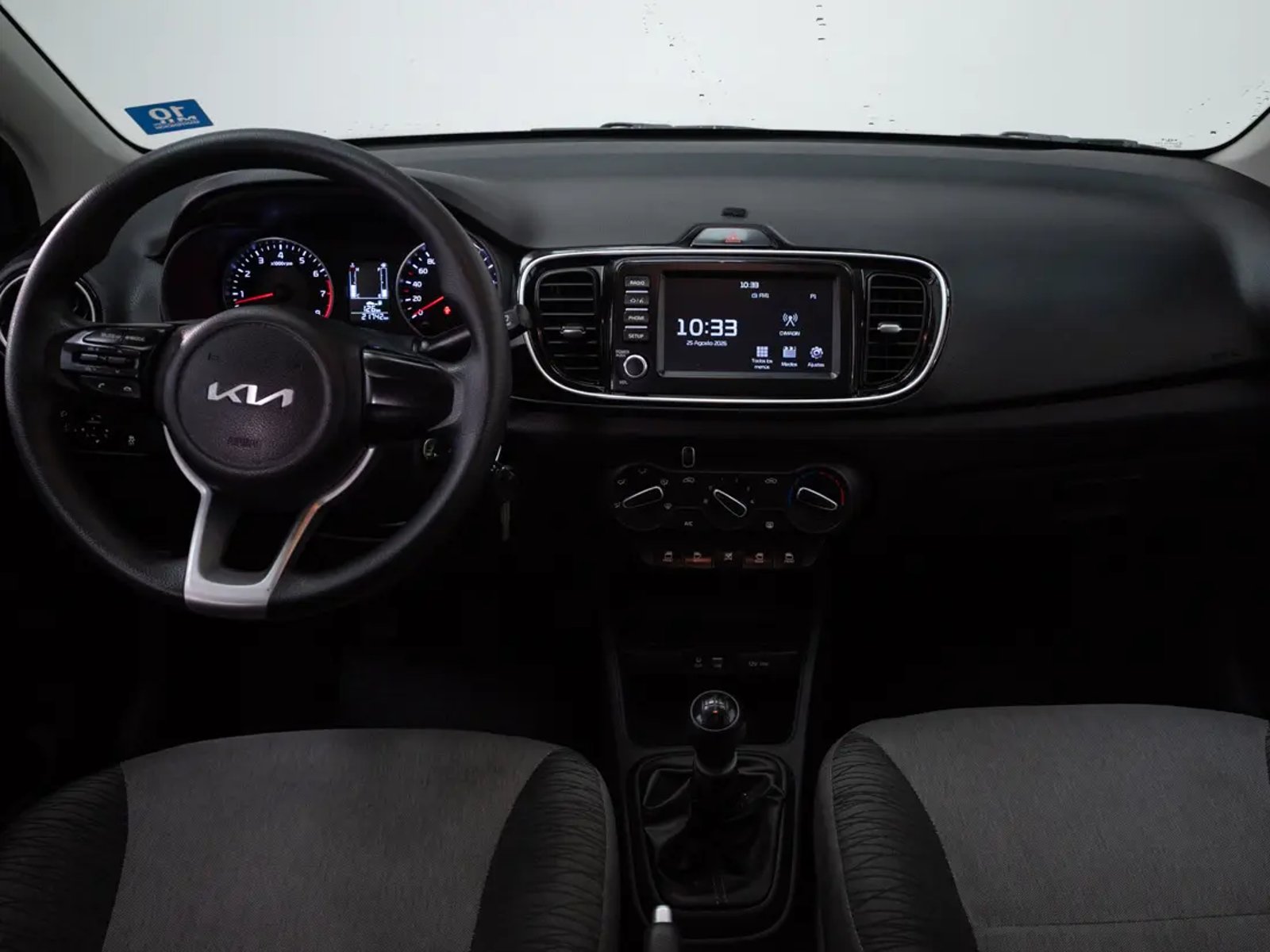 Kia SOLUTO 2024 - Imagen 15 de 20