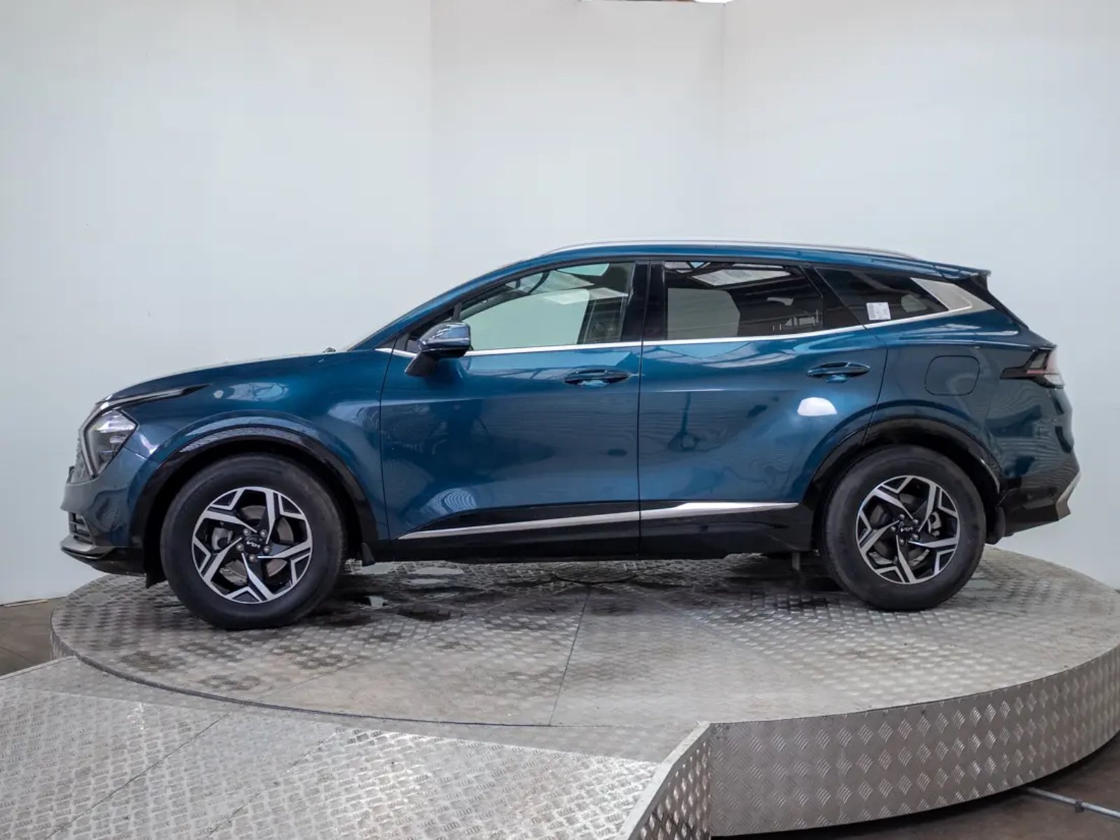 Kia SPORTAGE 2023 - Imagen 4 de 20