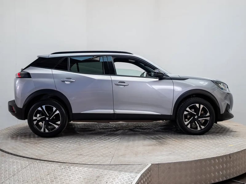 Peugeot 2008 2023 - Imagen 8 de 20