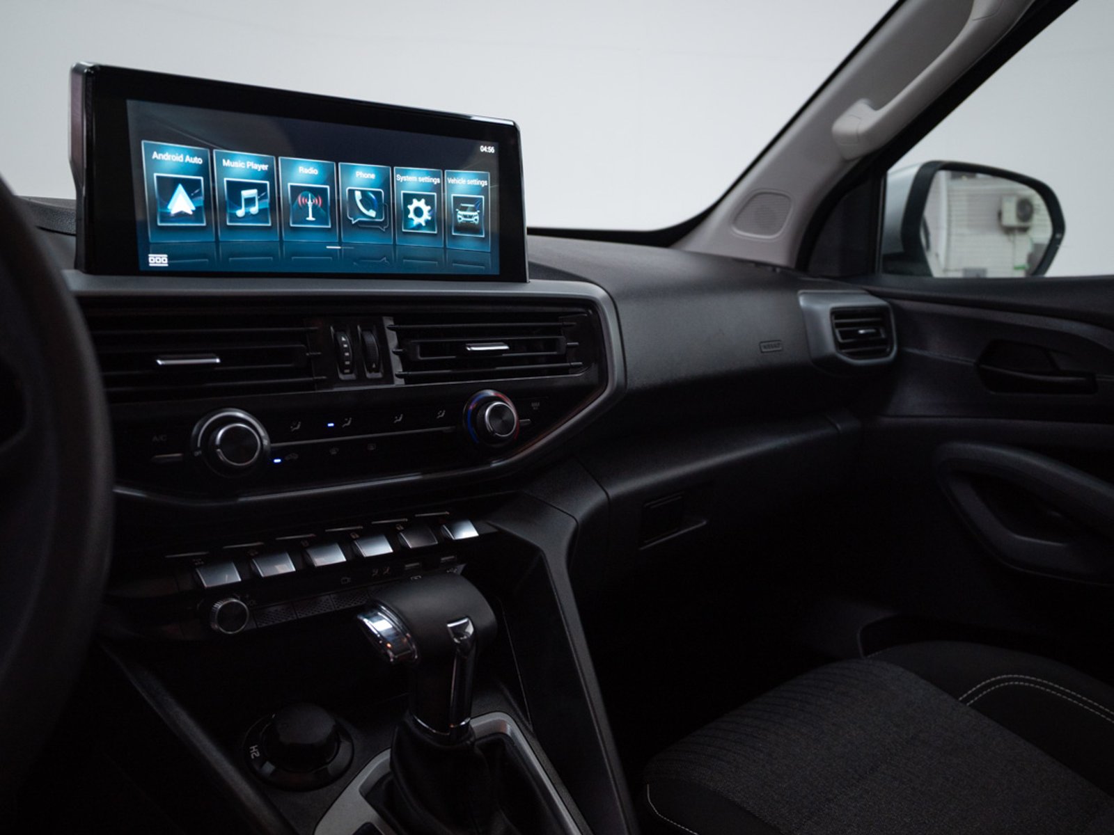 PEUGEOT LANDTREK 2025 - Imagen 18 de 19