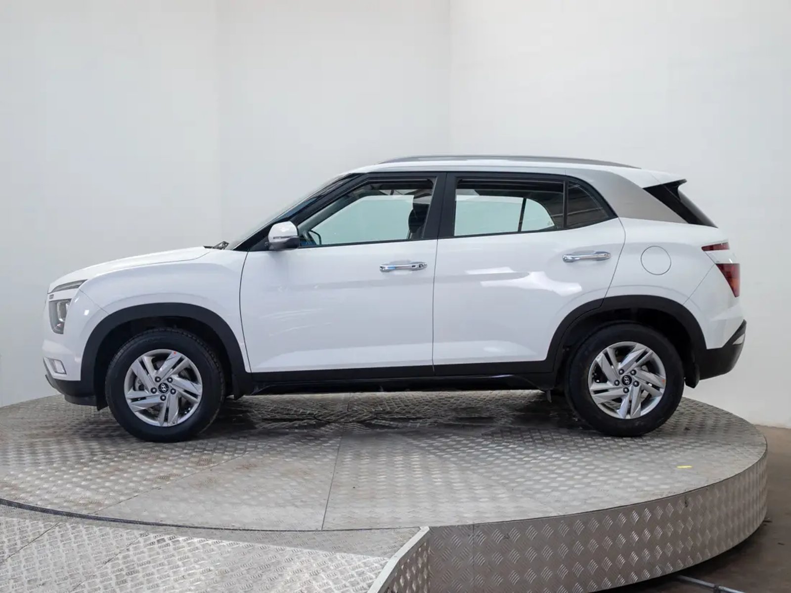 Hyundai CRETA 2022 - Foto 4 de 19