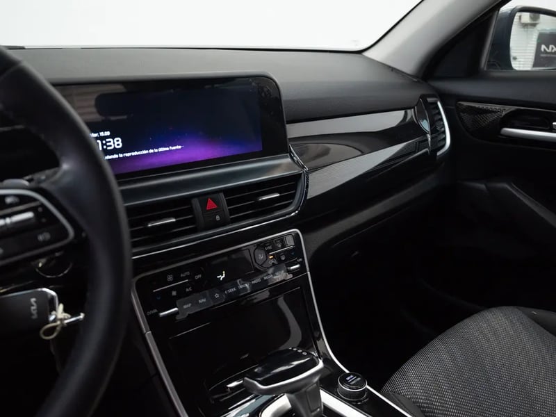 Kia SELTOS 2024 - Imagen 12 de 20