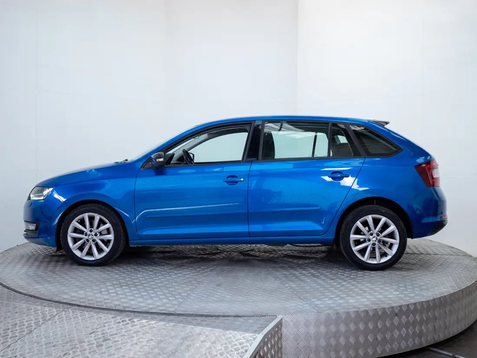 Skoda SPACE 2019 - Foto 4 de 20
