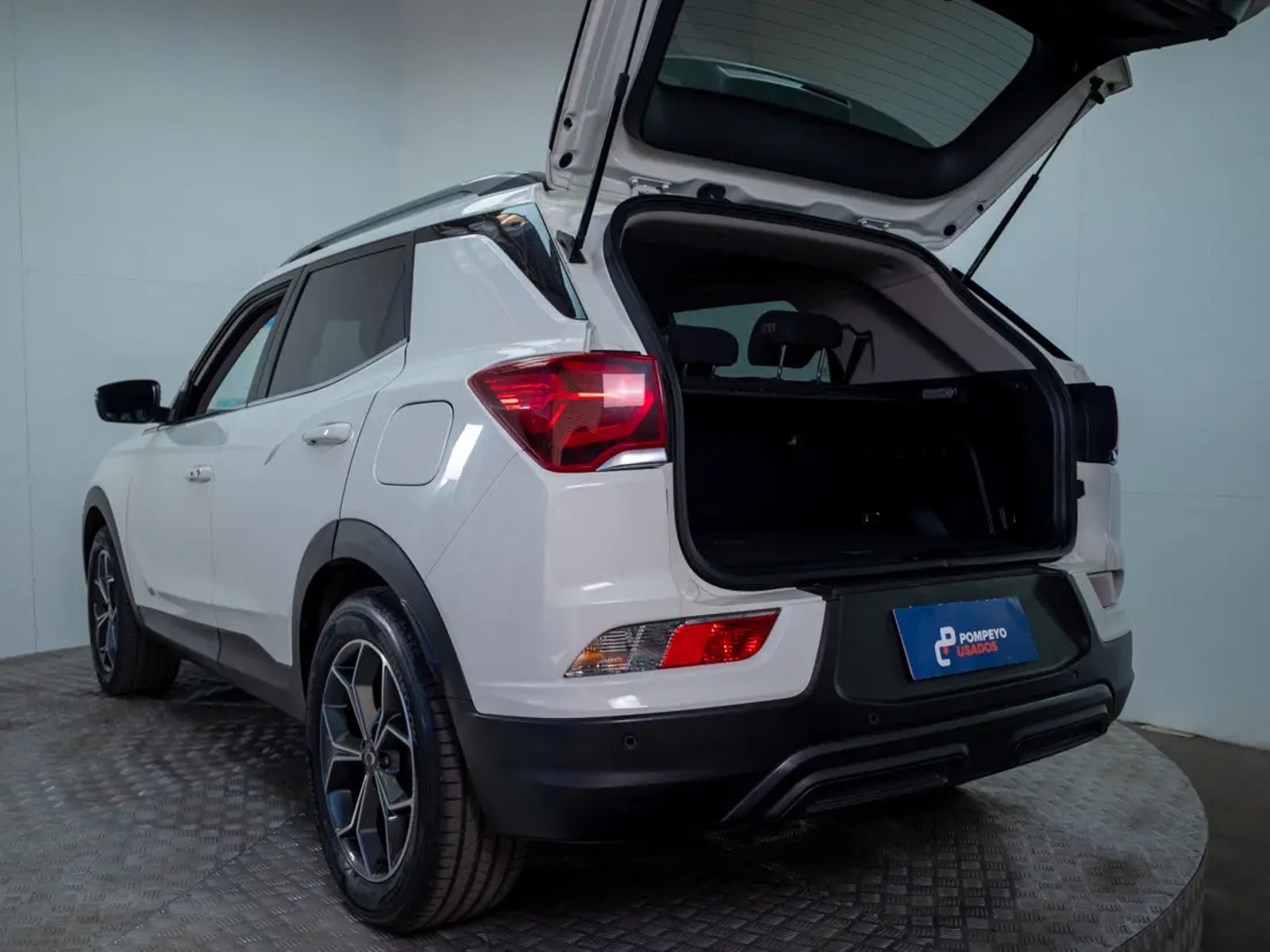 SsangYong KORANDO 2023 - Imagen 13 de 20
