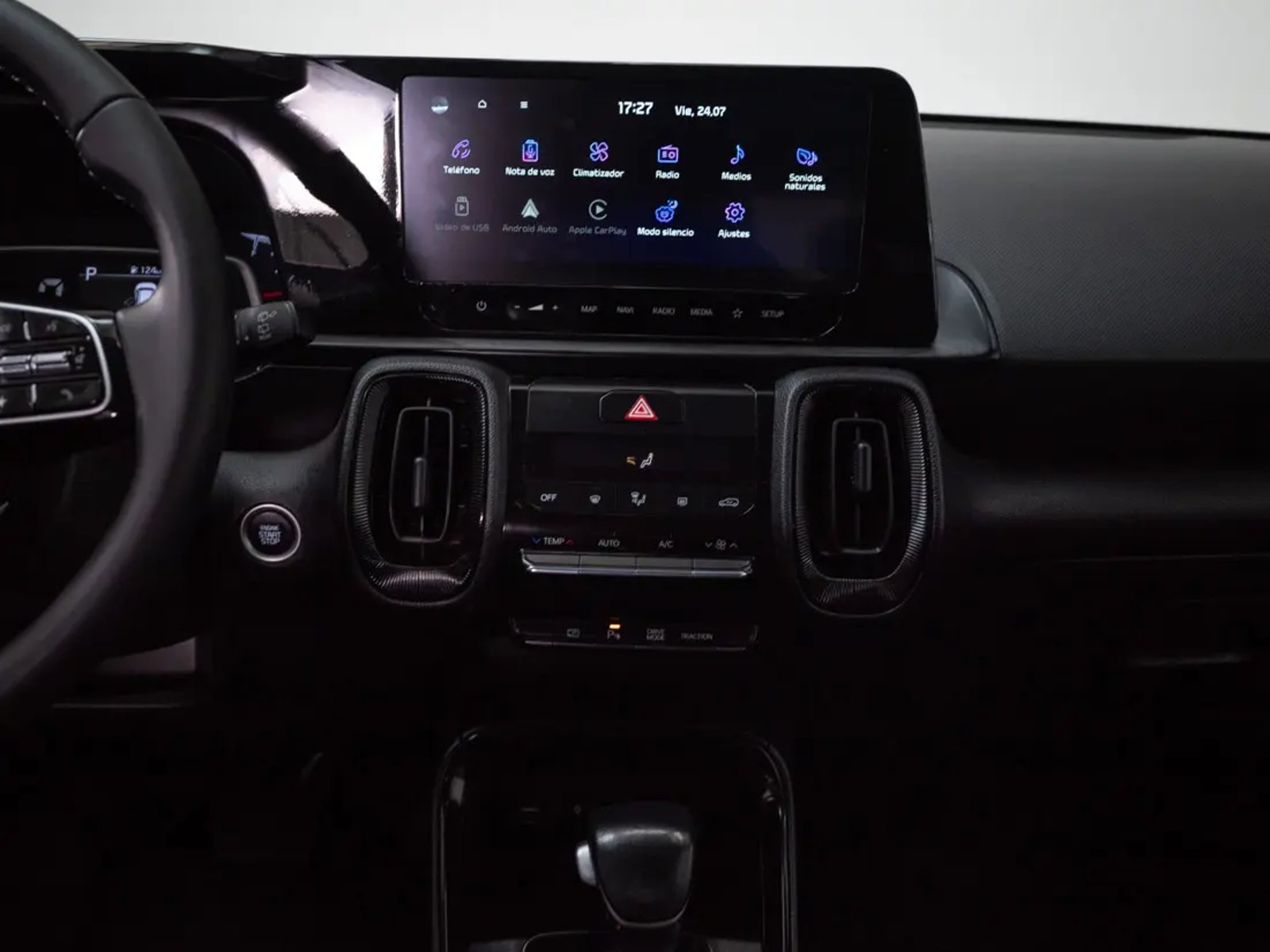 Kia SONET 2024 - Imagen 15 de 19