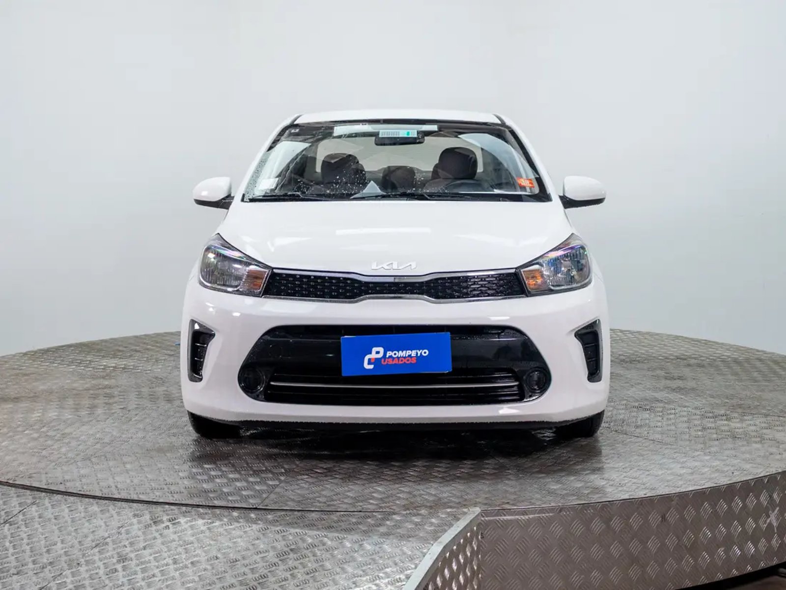 Kia SOLUTO 2022 - Foto 2 de 20