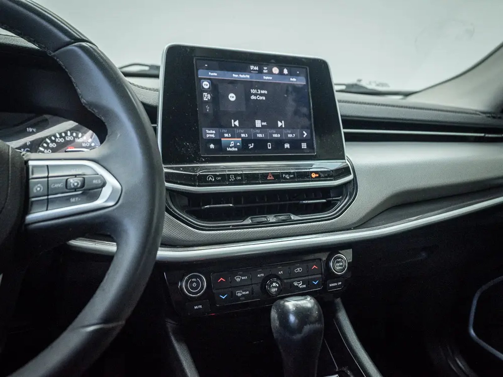 JEEP COMPASS 2022 - Imagen 14 de 16