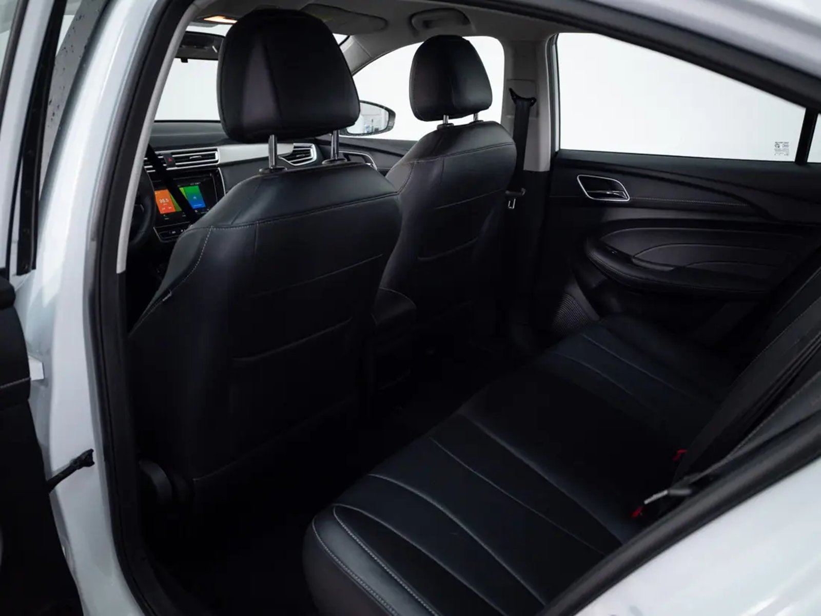 MG ZS 2025 - Imagen 12 de 16
