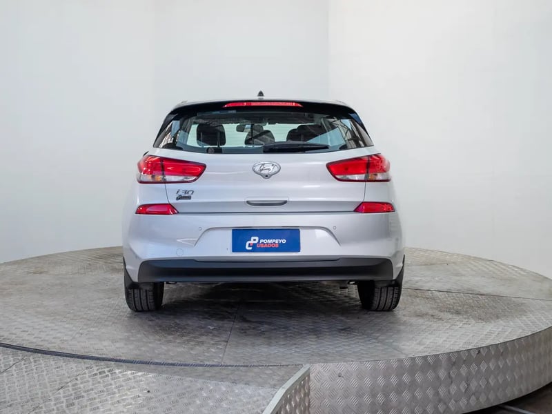 Hyundai I-30 2018 - Imagen 6 de 18