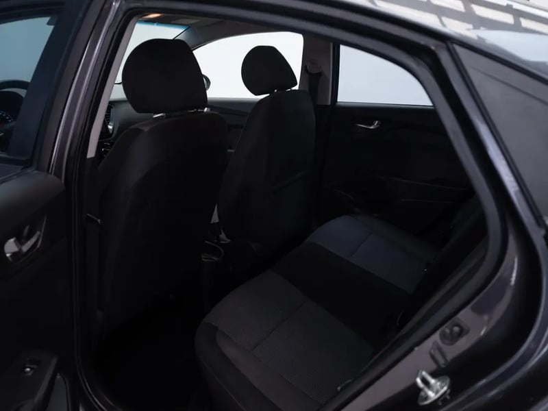 Hyundai ACCENT 2024 - Imagen 14 de 20