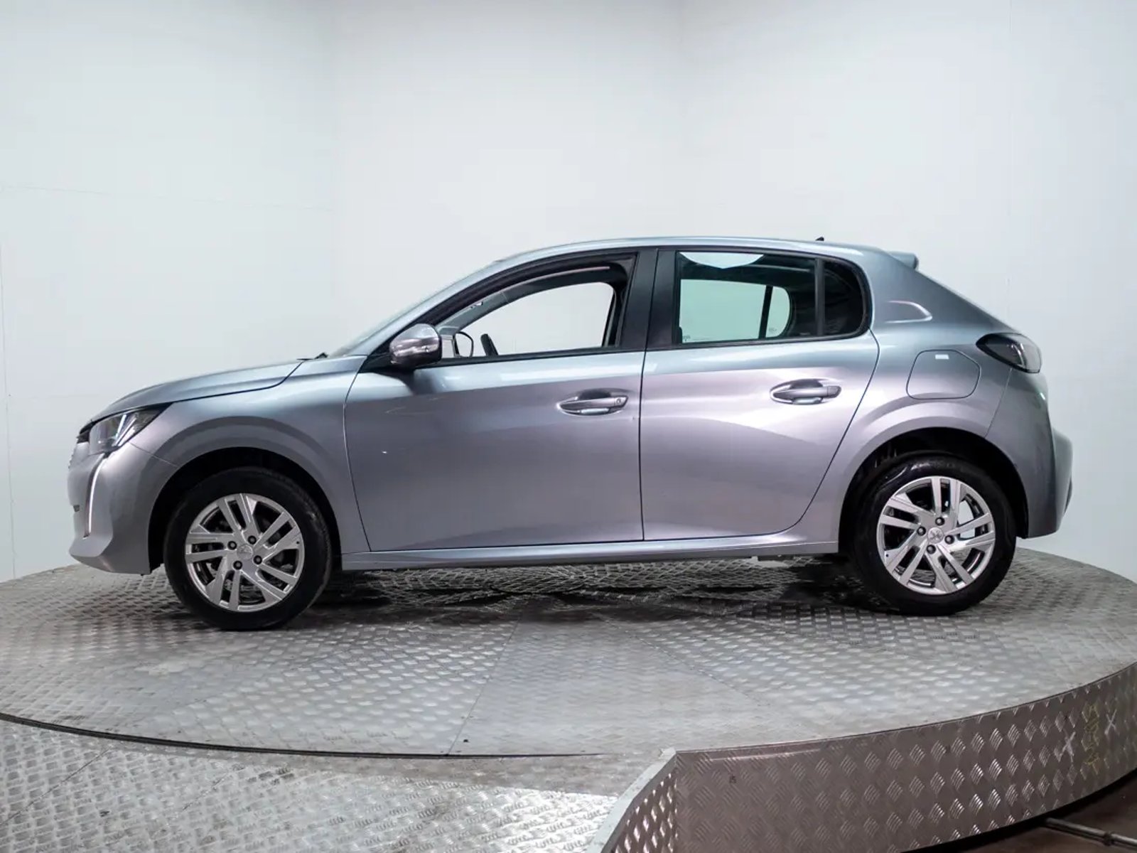 Peugeot 208 2024 - Imagen 4 de 18