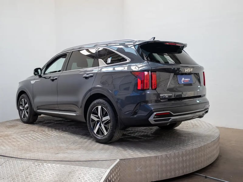 Kia SORENTO 2023 - Imagen 5 de 20
