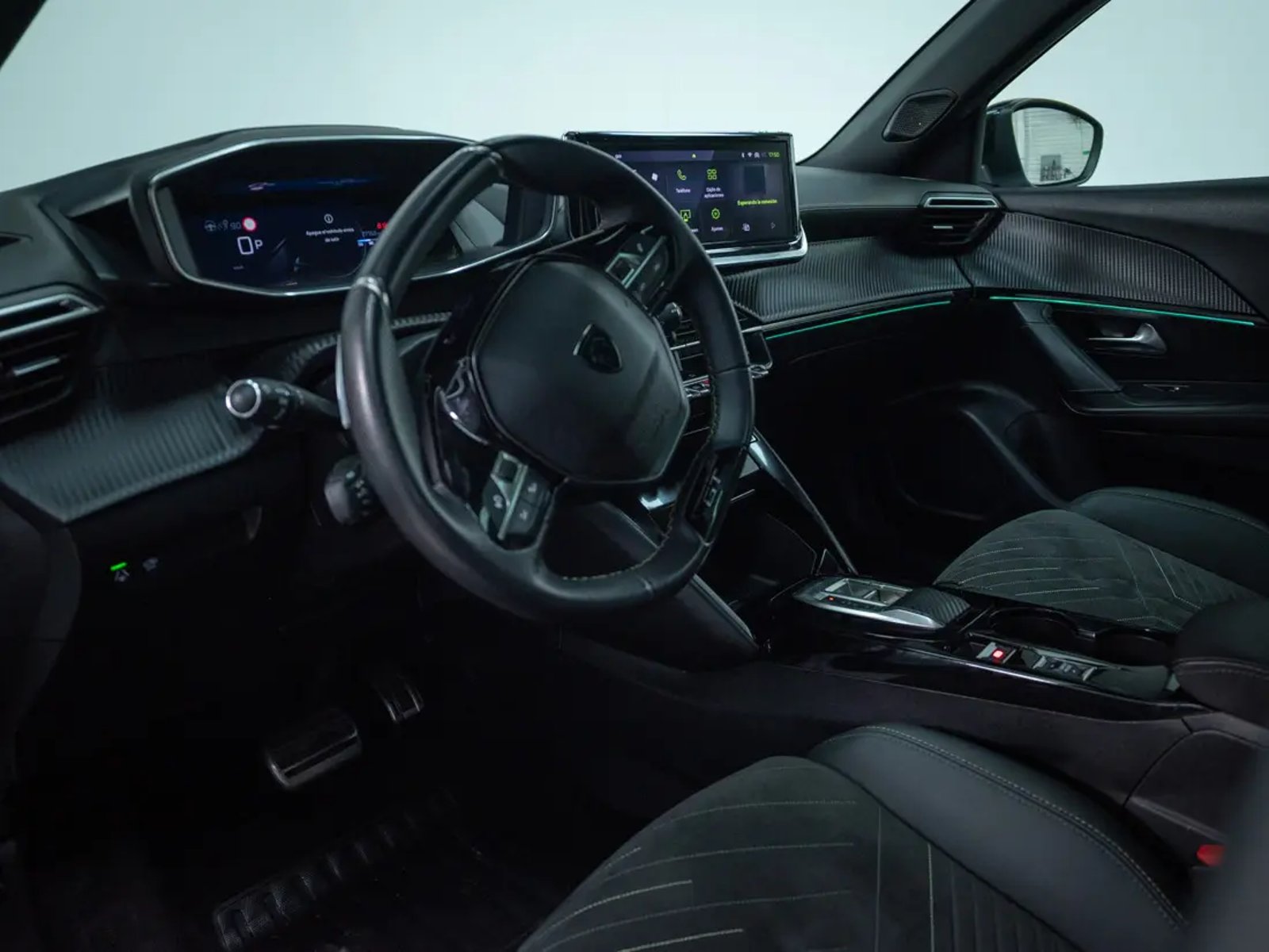 PEUGEOT 2008 2024 - Imagen 14 de 20