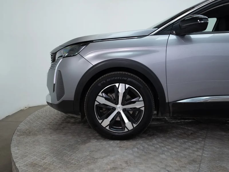 Peugeot 3008 2023 - Imagen 17 de 19