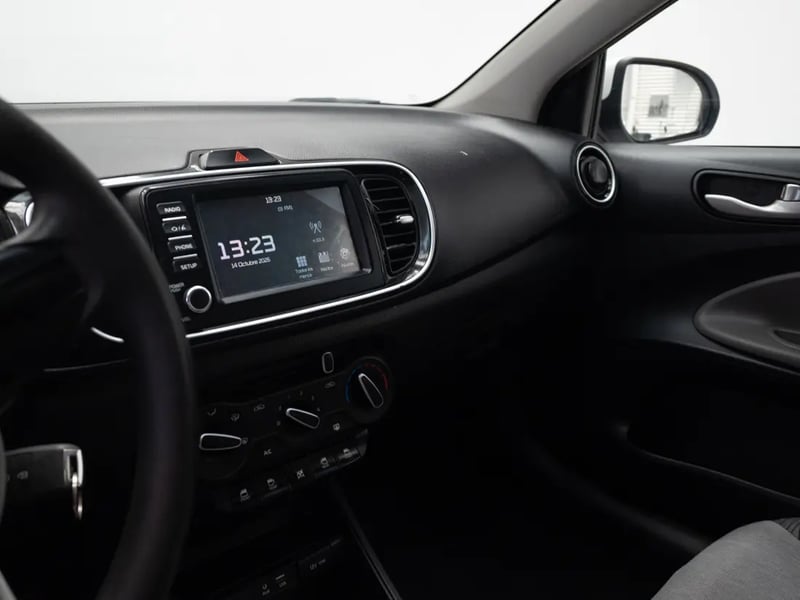 Kia SOLUTO 2026 - Imagen 12 de 20