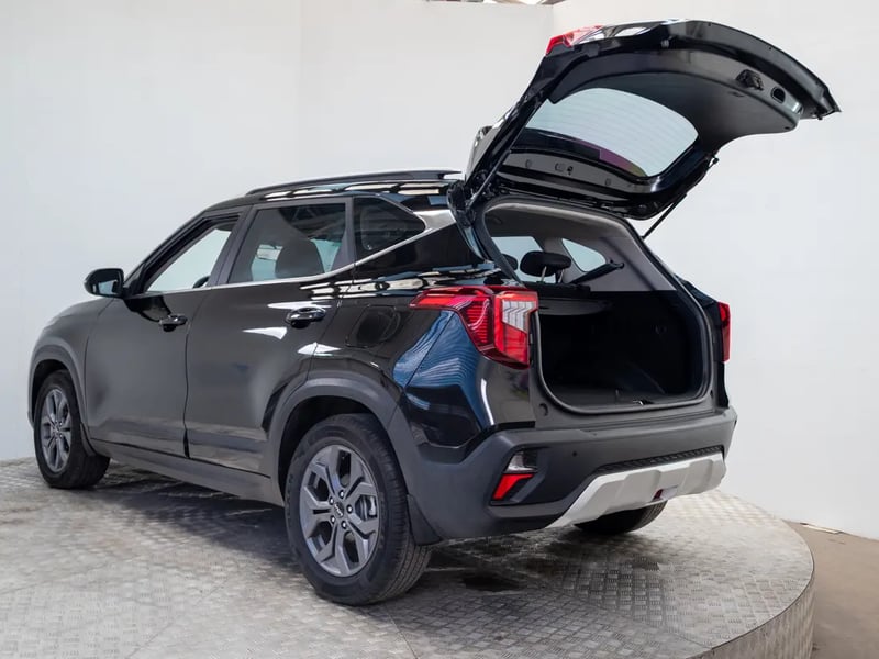 Kia SELTOS 2024 - Imagen 10 de 19