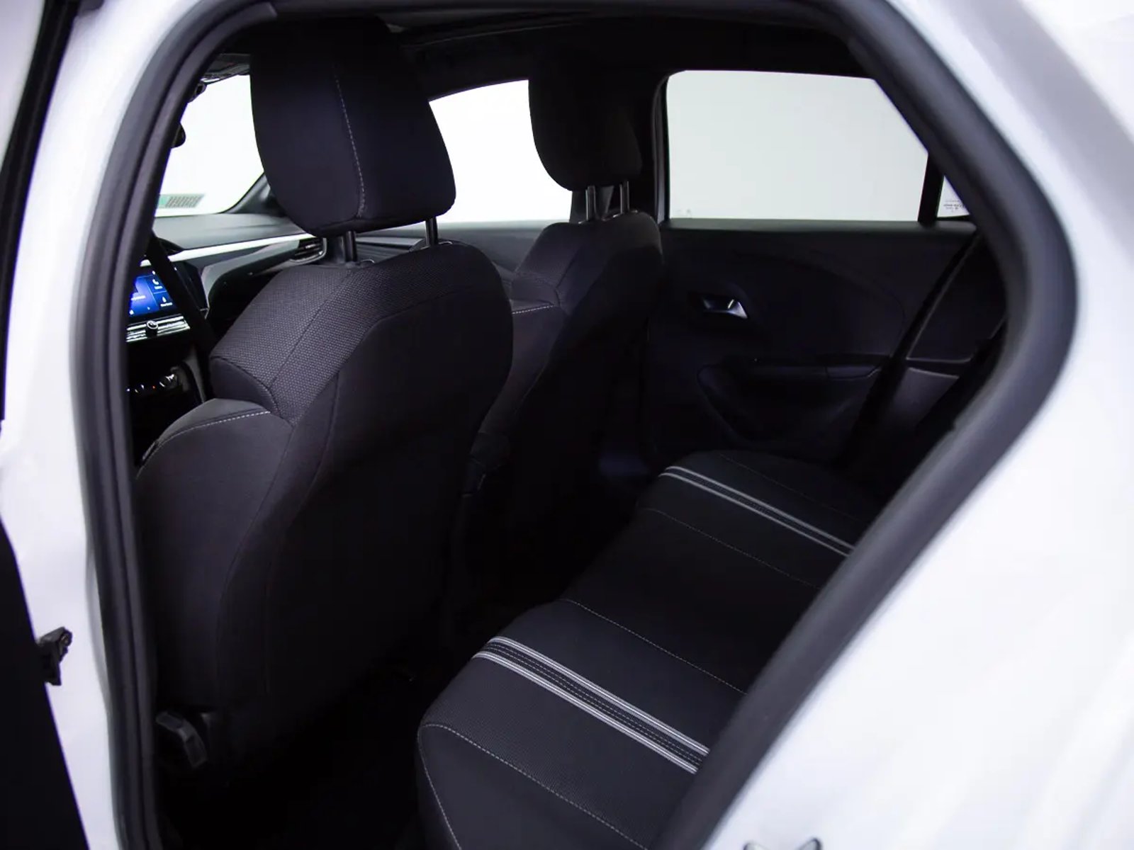 OPEL CORSA 2024 - Imagen 14 de 17