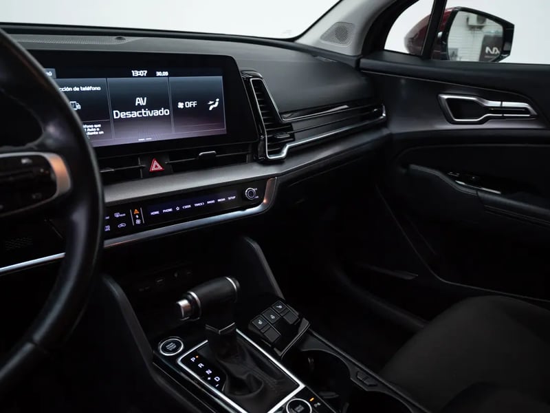 Kia SPORTAGE 2023 - Imagen 12 de 20