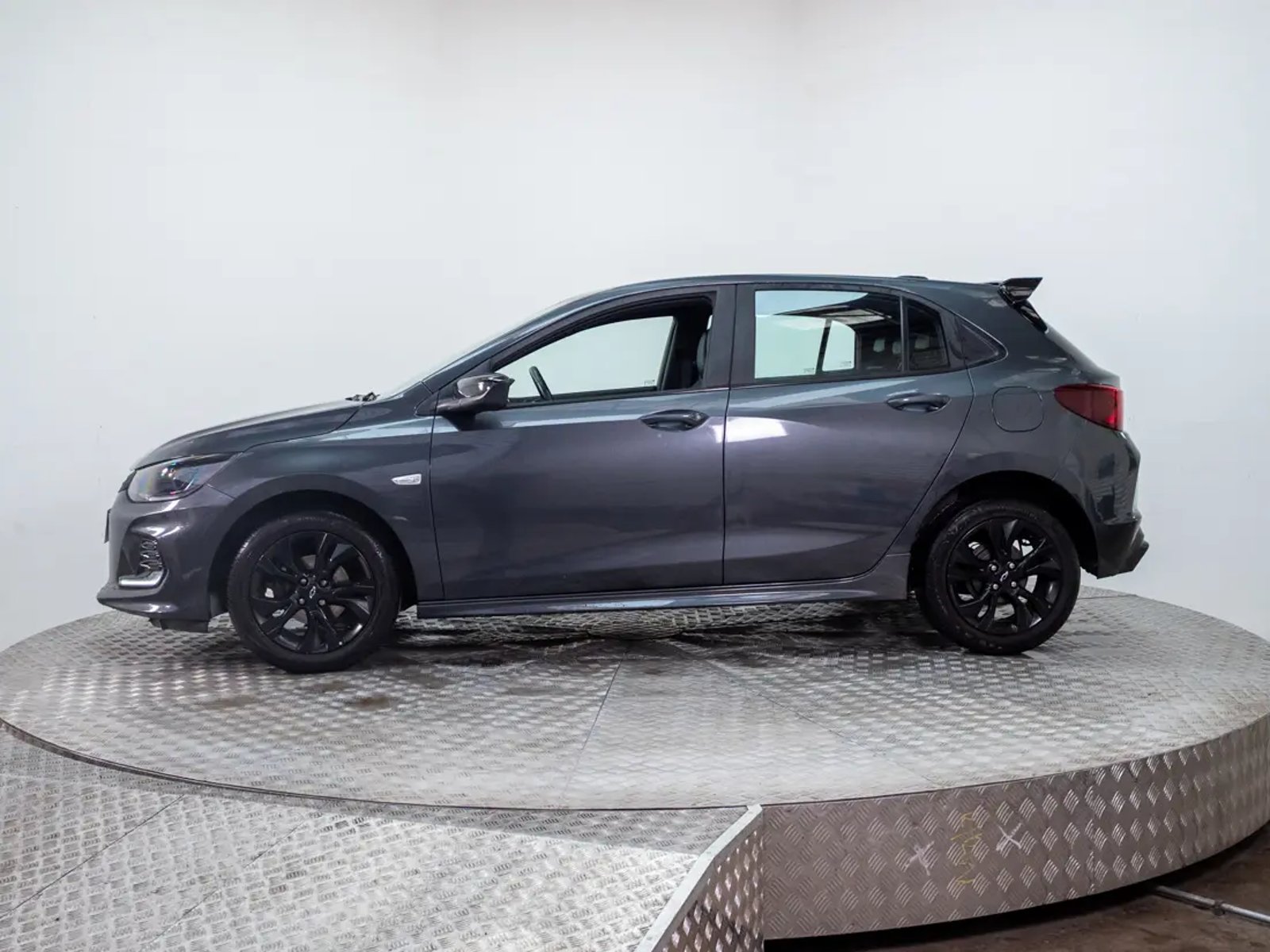 Chevrolet ONIX 2024 - Foto 4 de 20