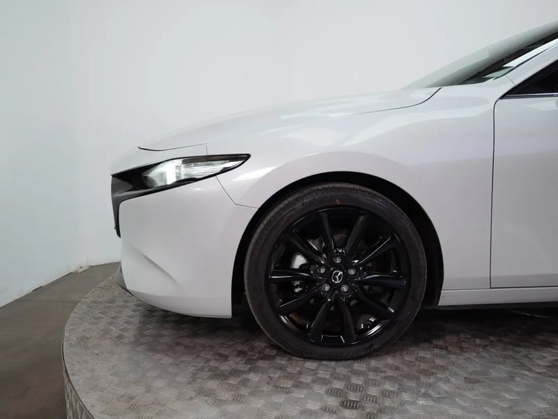 Mazda 3 2025 - Imagen 17 de 20