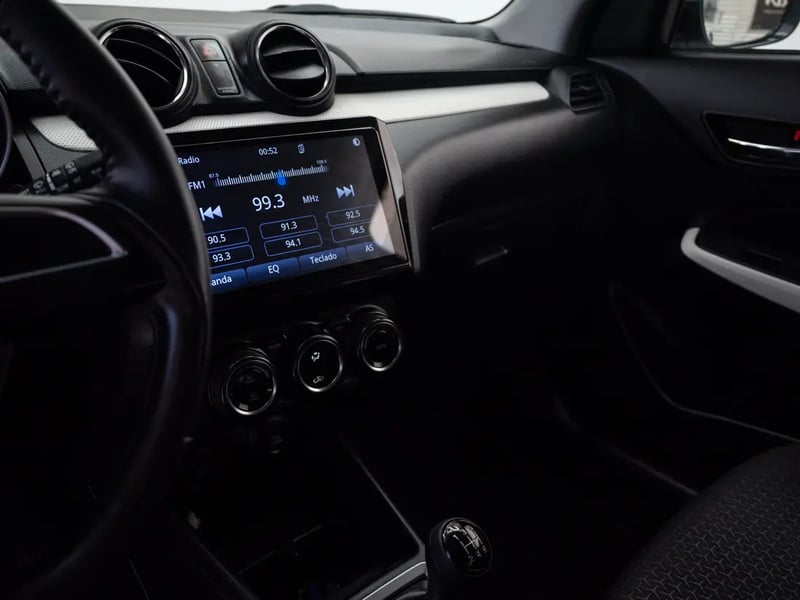 Suzuki SWIFT 2024 - Imagen 12 de 20