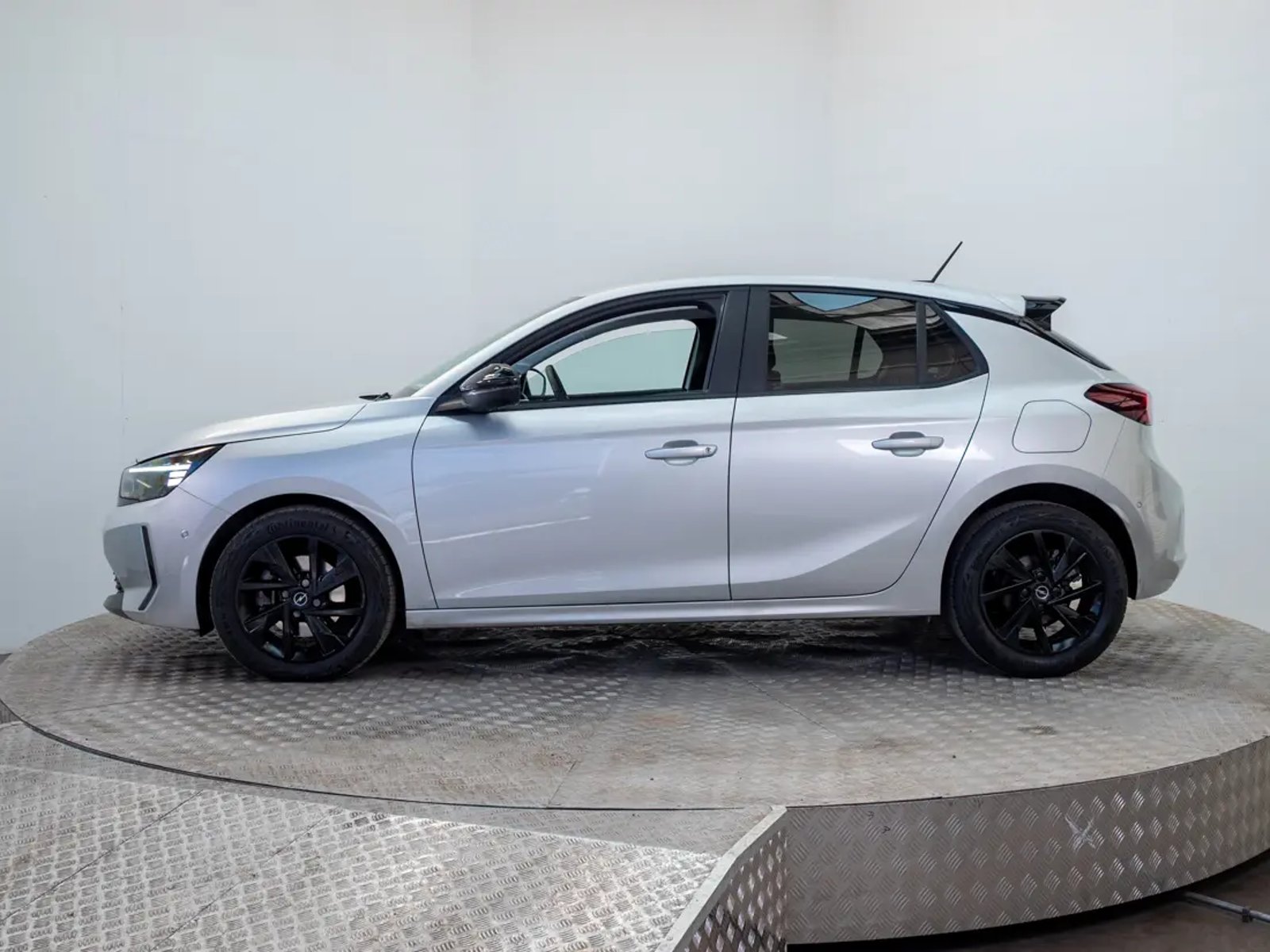 Opel CORSA 2024 - Foto 4 de 20