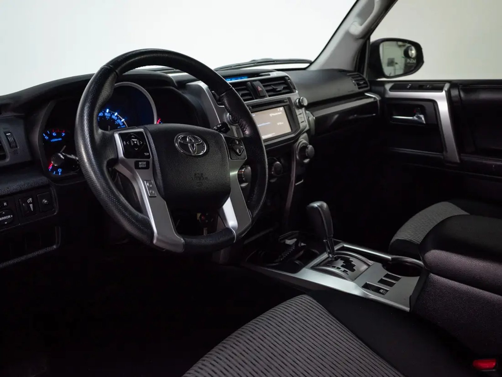 Toyota 4 RUNNER 2018 - Imagen 11 de 20