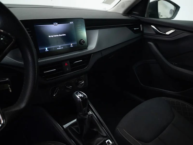 Skoda KAMIQ 2023 - Imagen 12 de 16