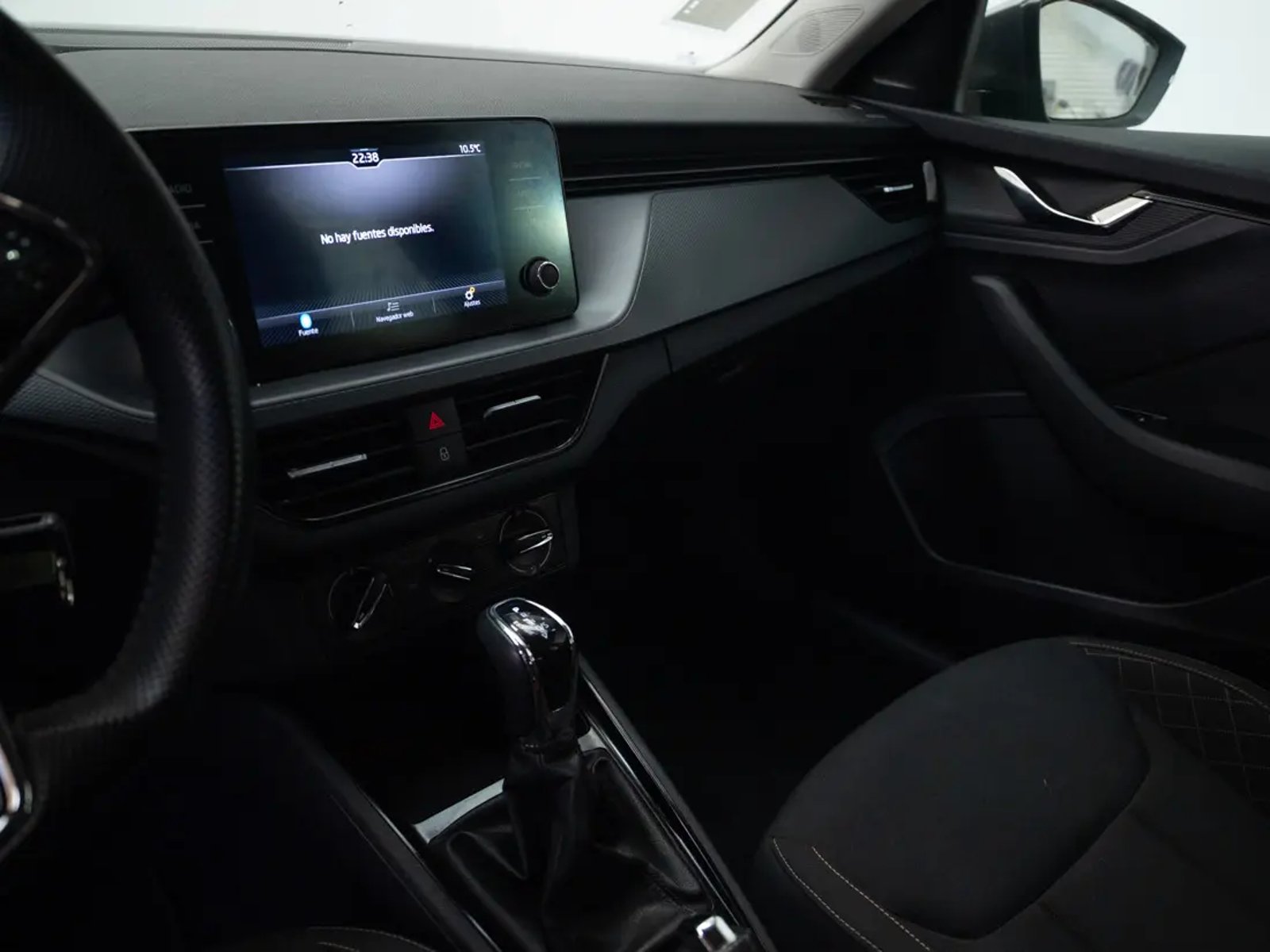 Skoda KAMIQ 2023 - Imagen 12 de 16