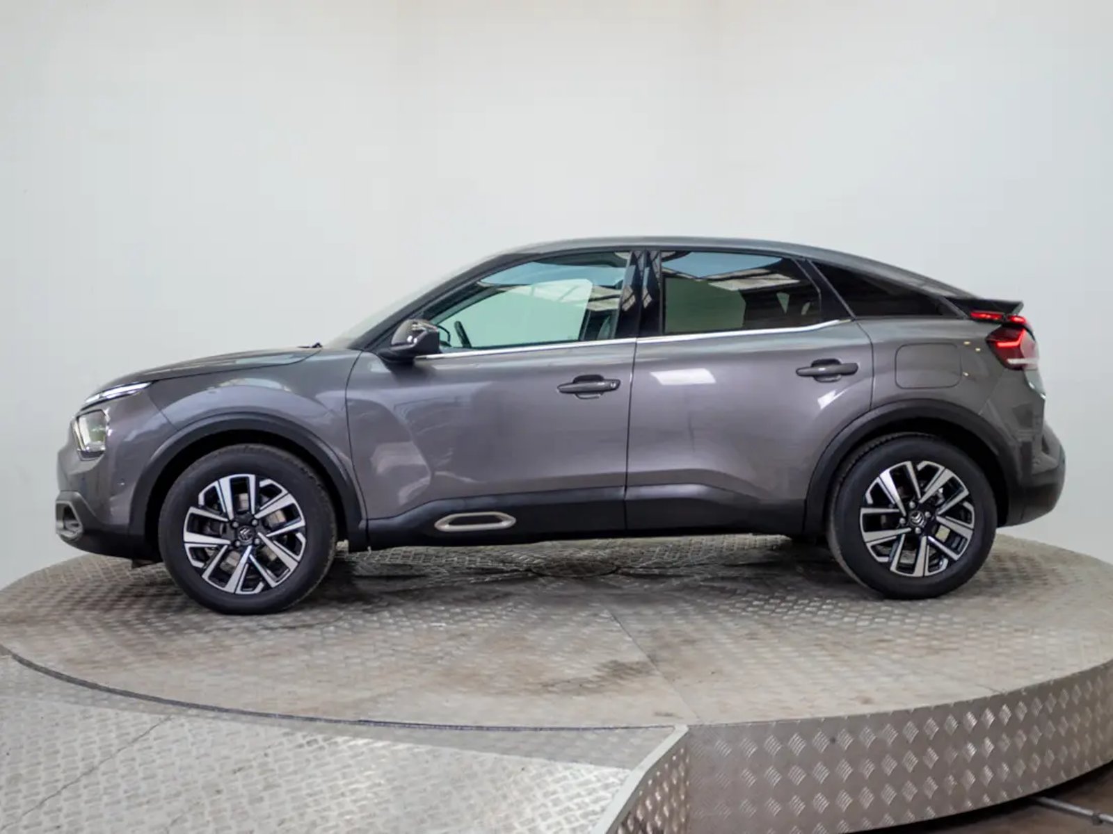 Citroën C4 2022 - Foto 4 de 20