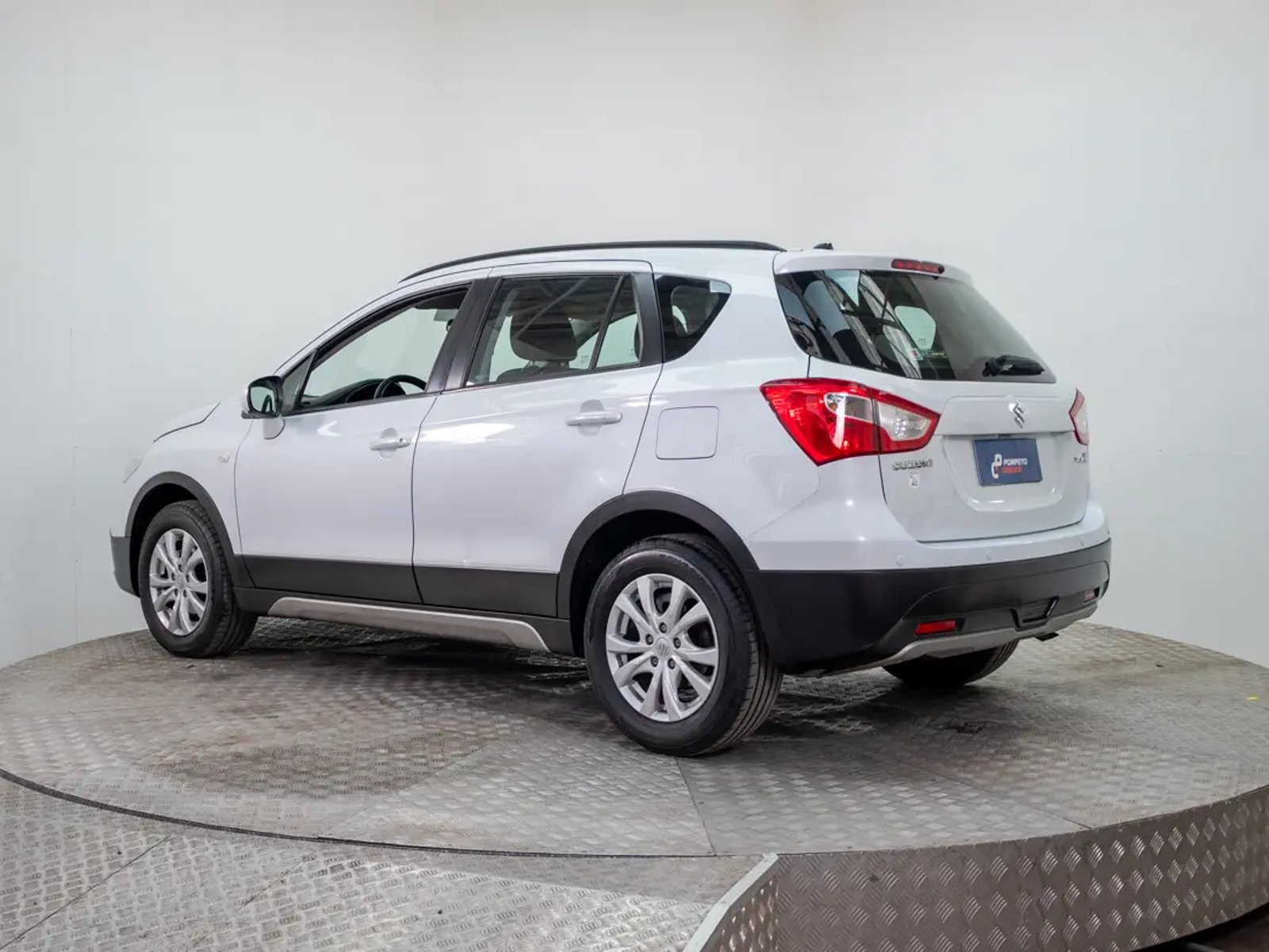 Suzuki SCROSS 2020 - Foto 5 de 19