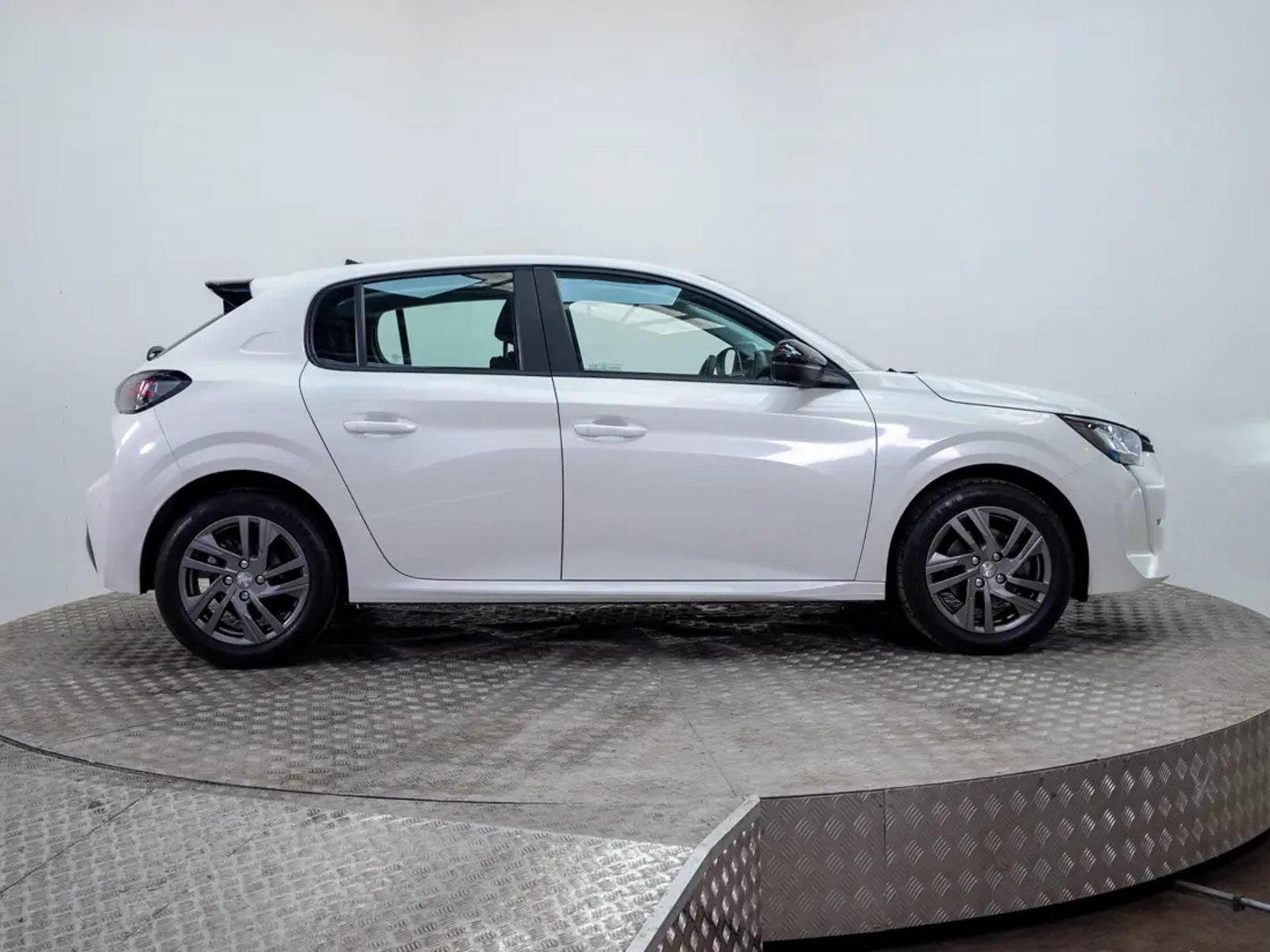 Peugeot 208 2022 - Imagen 8 de 20