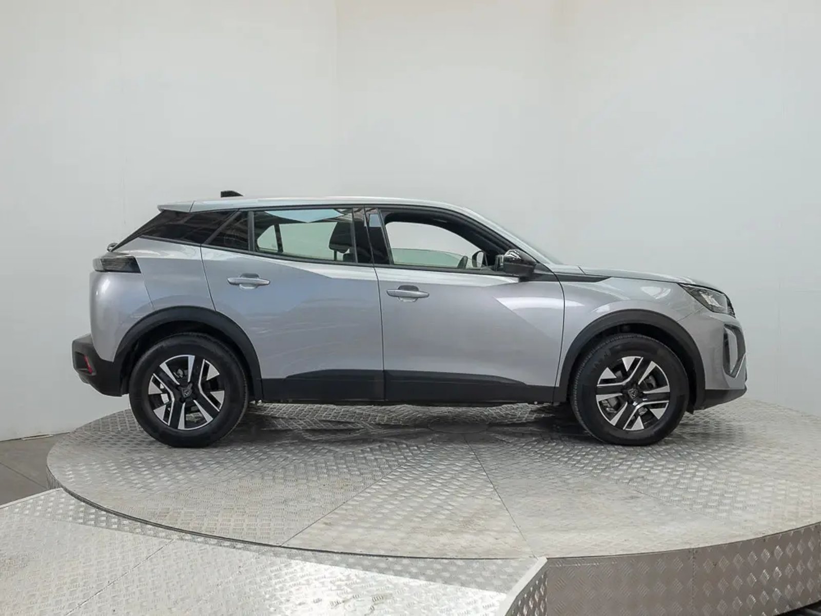 PEUGEOT 2008 2024 - Imagen 5 de 13