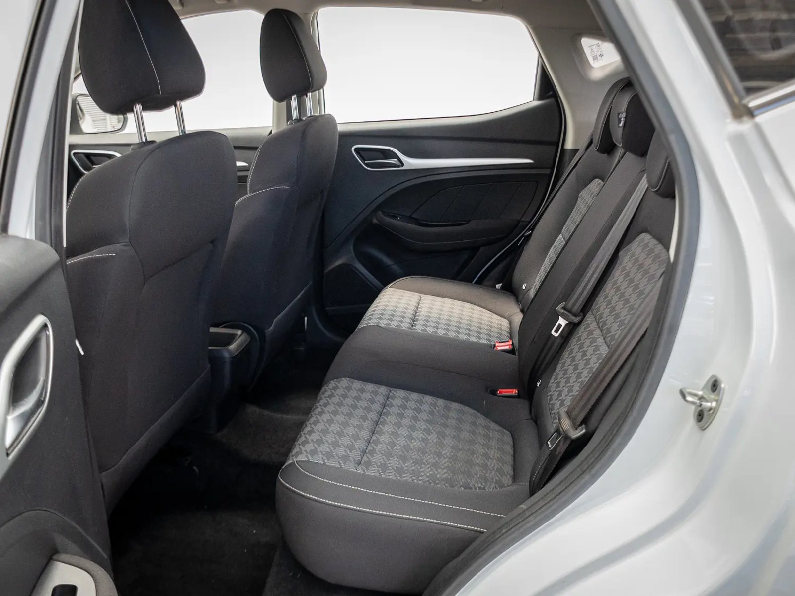 MG ZS 2023 - Imagen 12 de 15