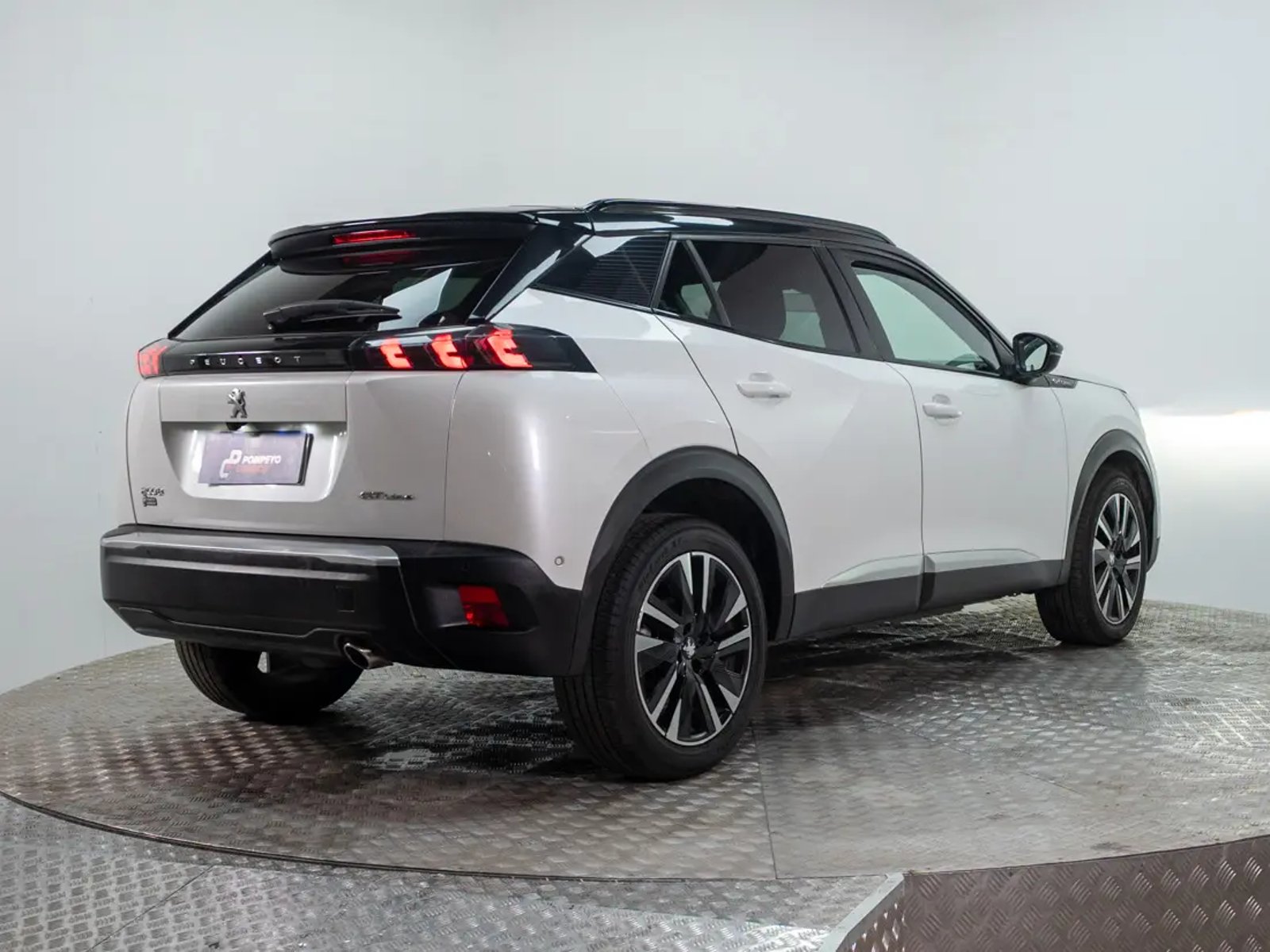 PEUGEOT 2008 2021 - Imagen 10 de 19