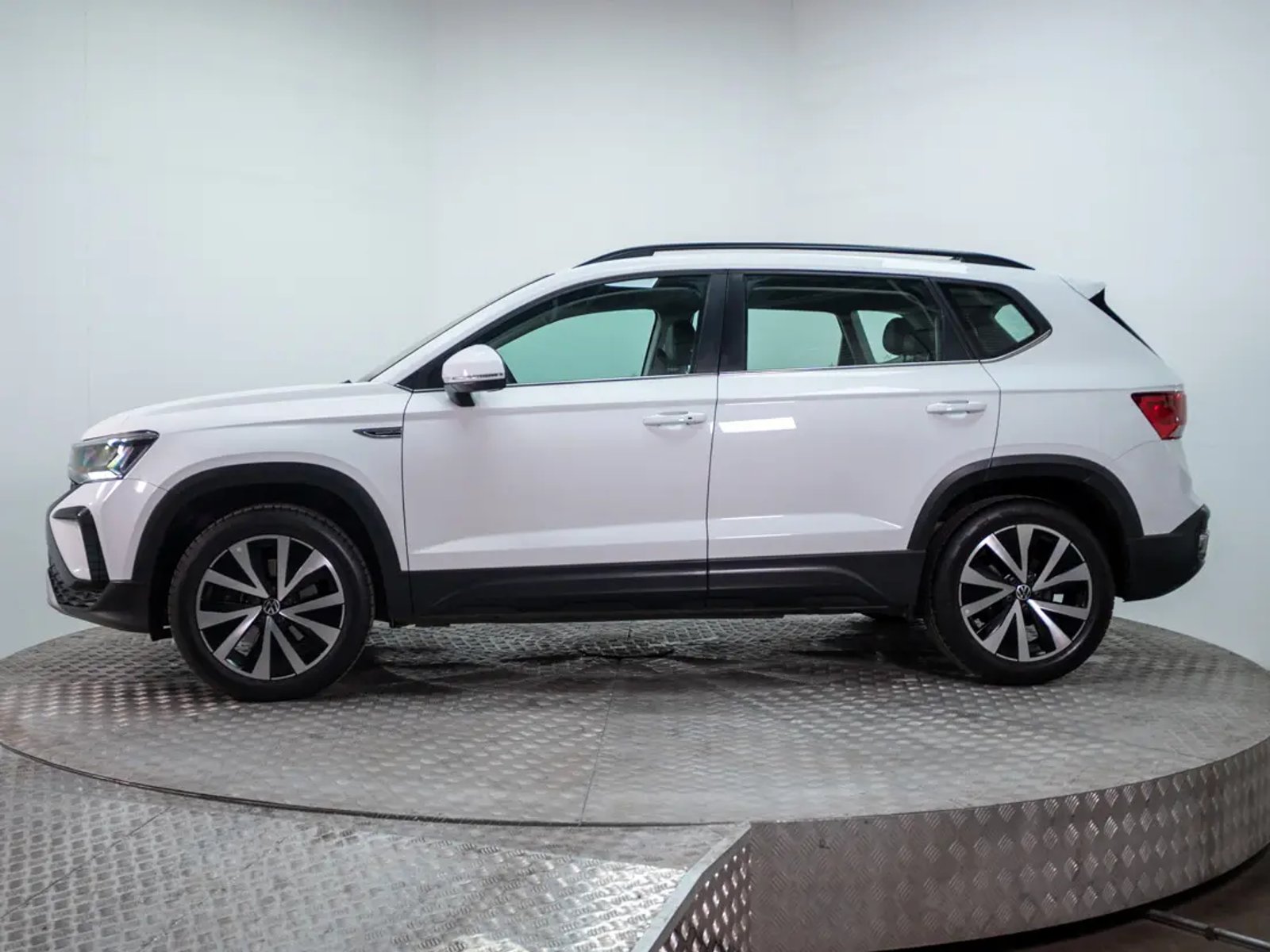 Volkswagen TAOS 2025 - Foto 5 de 20