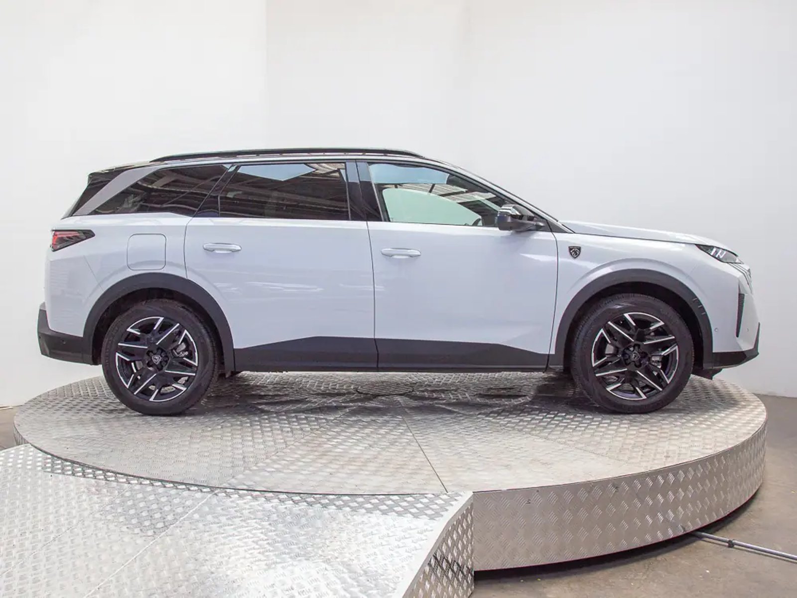 PEUGEOT 5008 2025 - Imagen 11 de 20