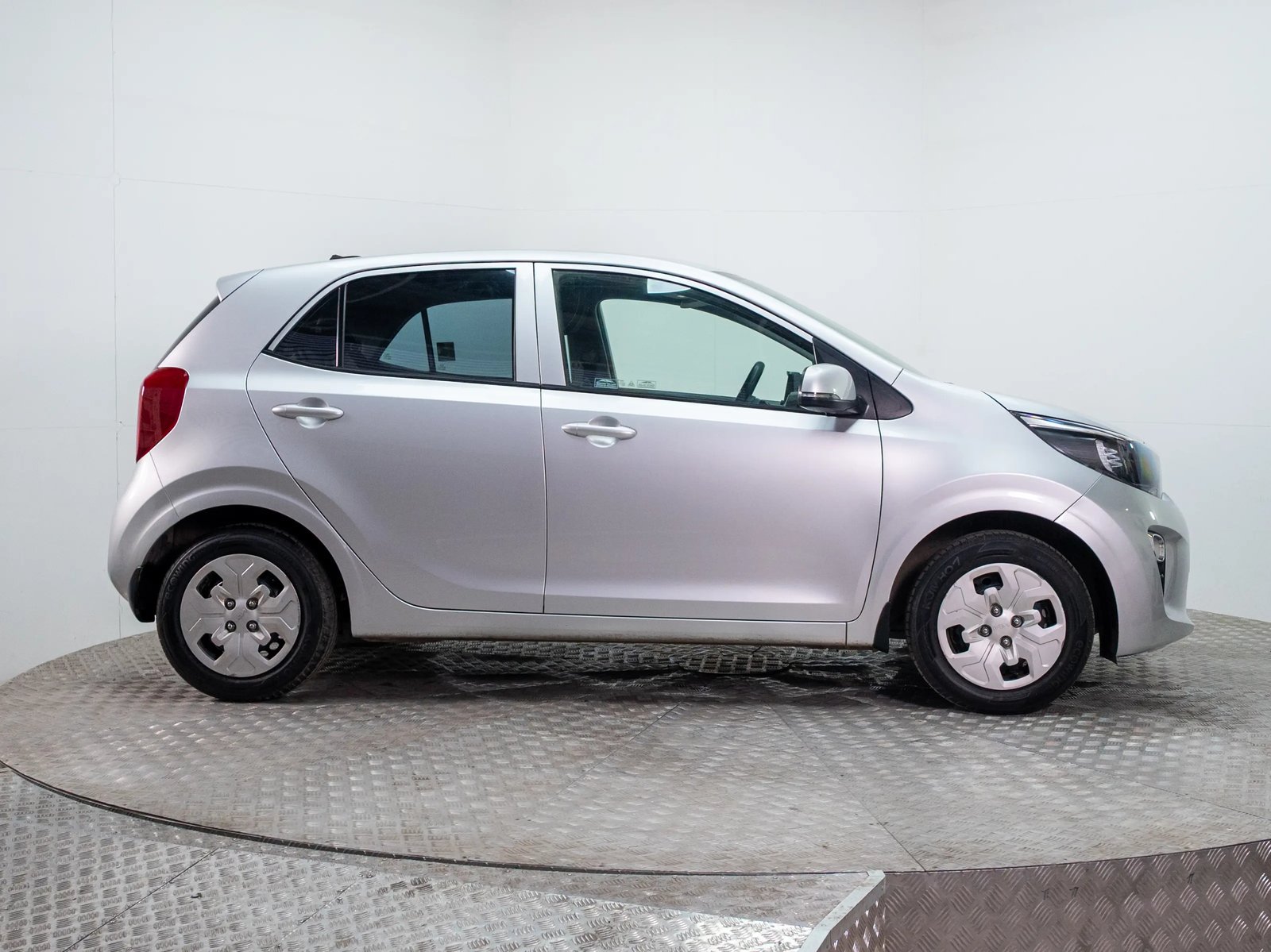 Kia MORNING 2024 - Imagen 8 de 19