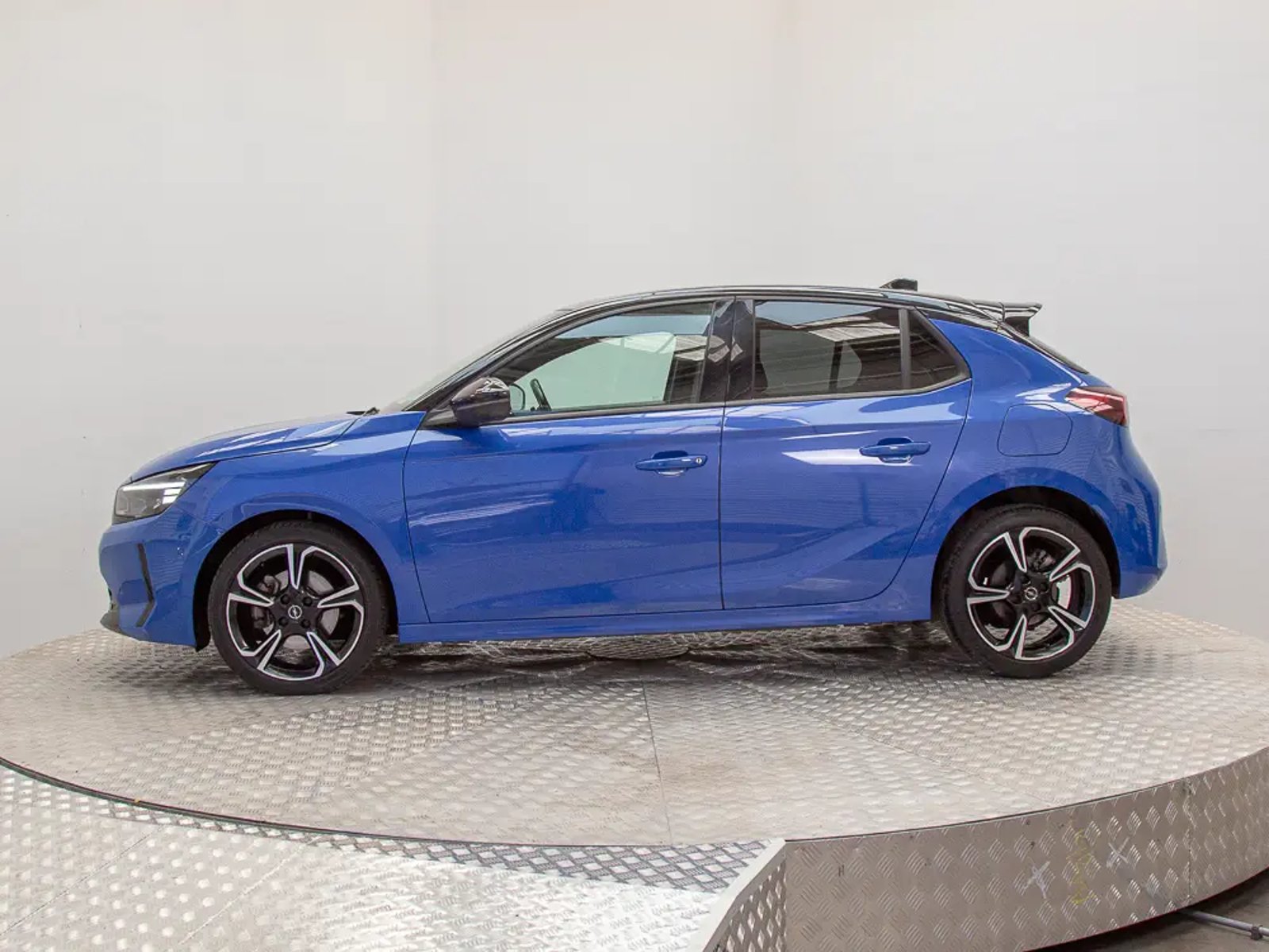 Opel CORSA 2024 - Foto 4 de 19