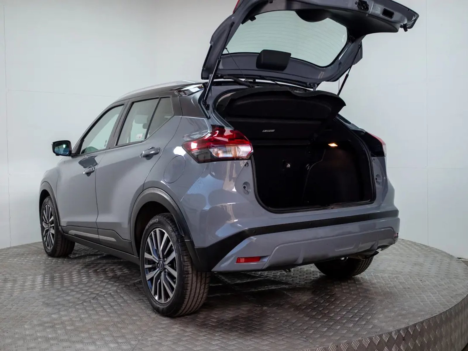 NISSAN KICKS 2024 - Imagen 10 de 18