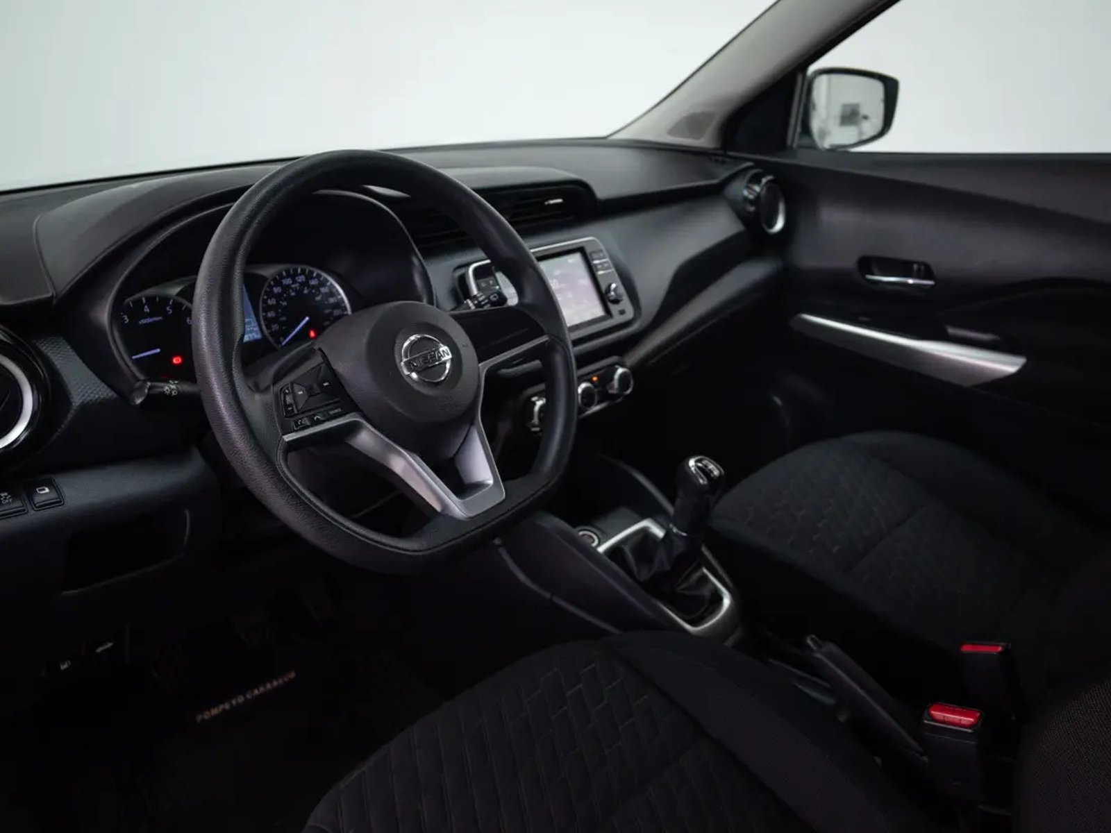 Nissan KICKS 2021 - Imagen 11 de 18