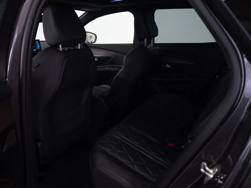 Peugeot 3008 2023 - Imagen 13 de 20