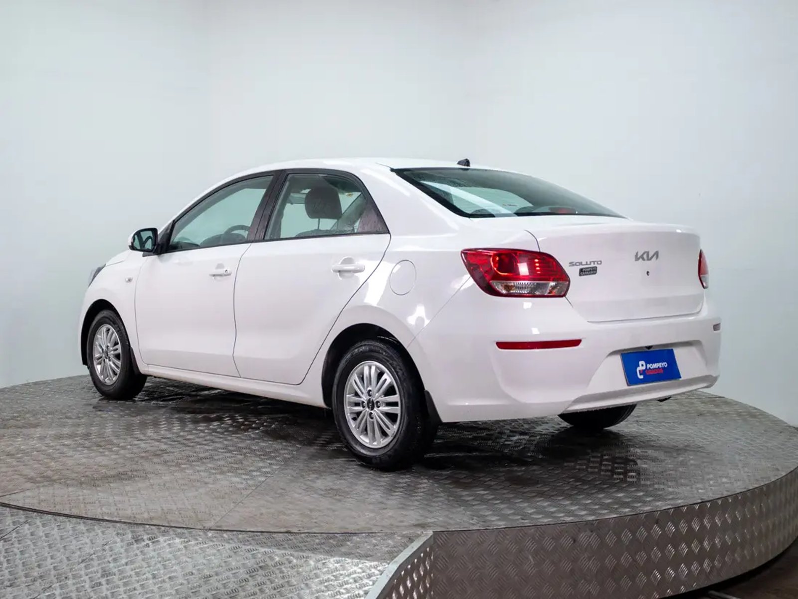Kia SOLUTO 2026 - Imagen 5 de 20