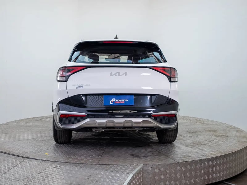 Kia SPORTAGE 2023 - Imagen 6 de 20